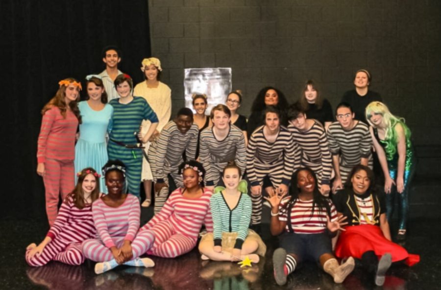 The cast of Peter/Wendy.